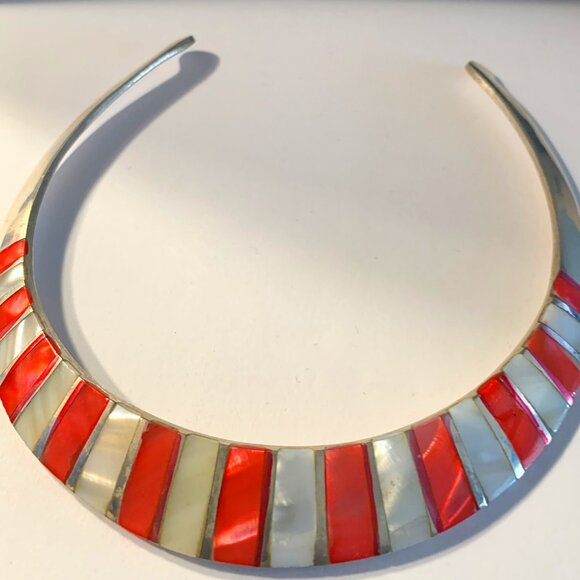 VINTAGE BRASS SHELL CUFF NECKLACES ONE SIZE FITS ALL - Picture 1 of 5